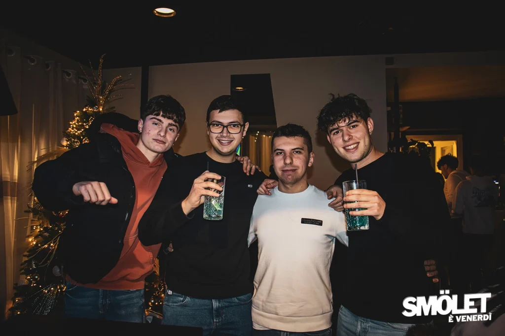 SMOLET - è venerdì - 2.1.2615