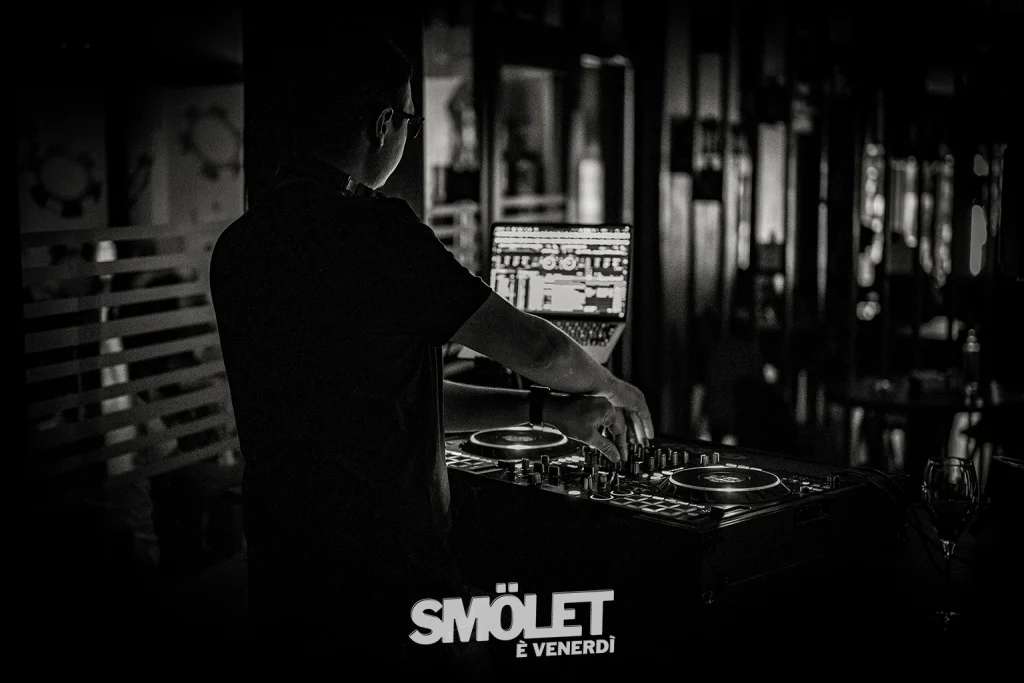 SMOLET - è venerdì - 10.4.26 - 45