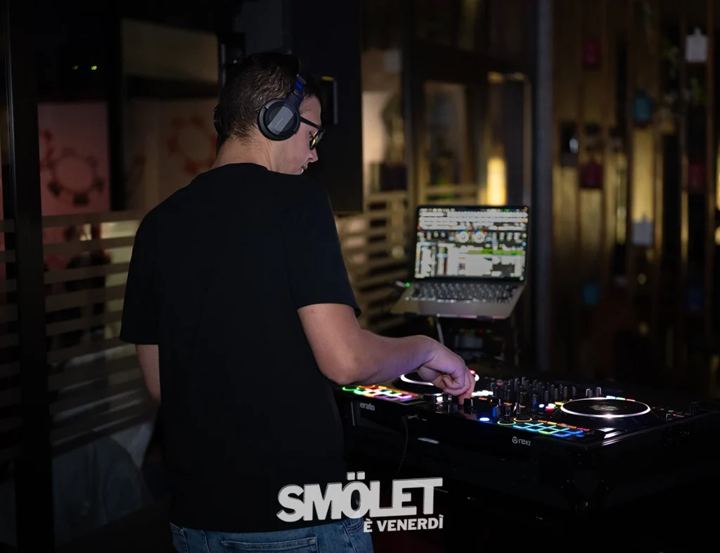 SMOLET - è venerdì - 10.4.26 - 46