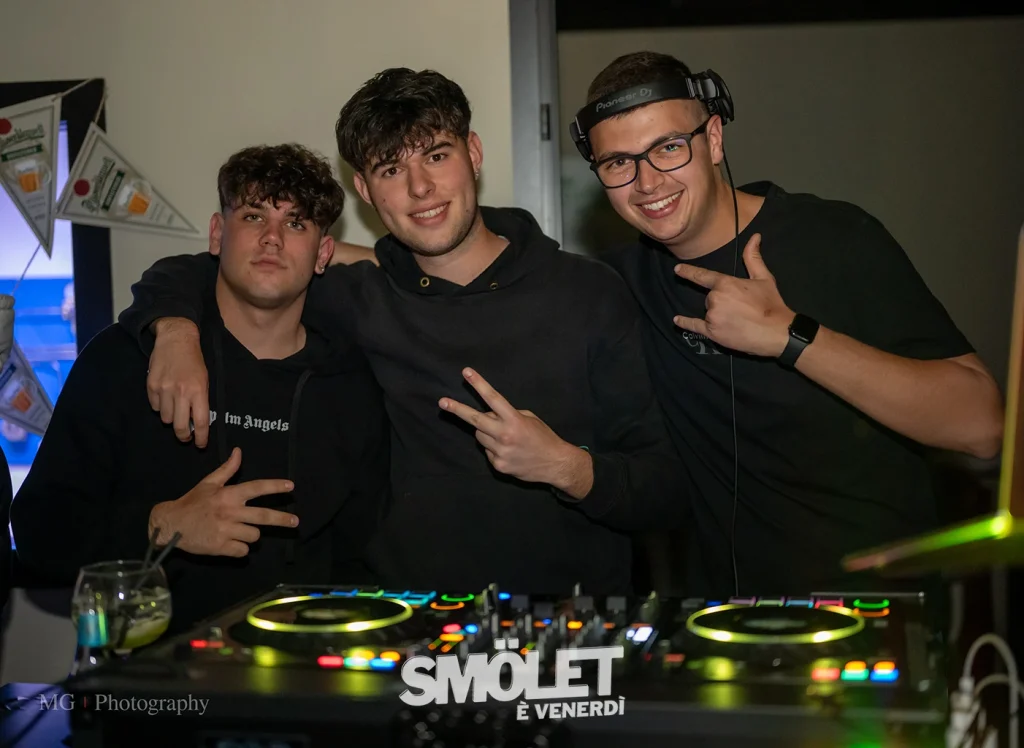 SMOLET - è venerdì - 15.05.26 -55