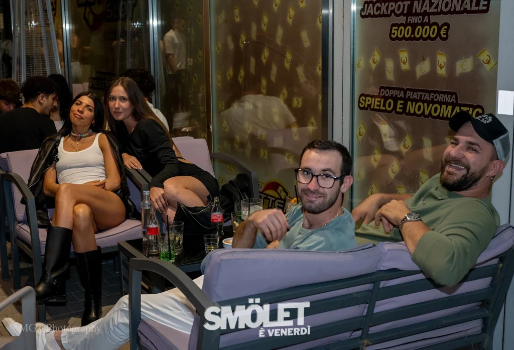 SMOLET - è venerdì - 22.05.26 -17