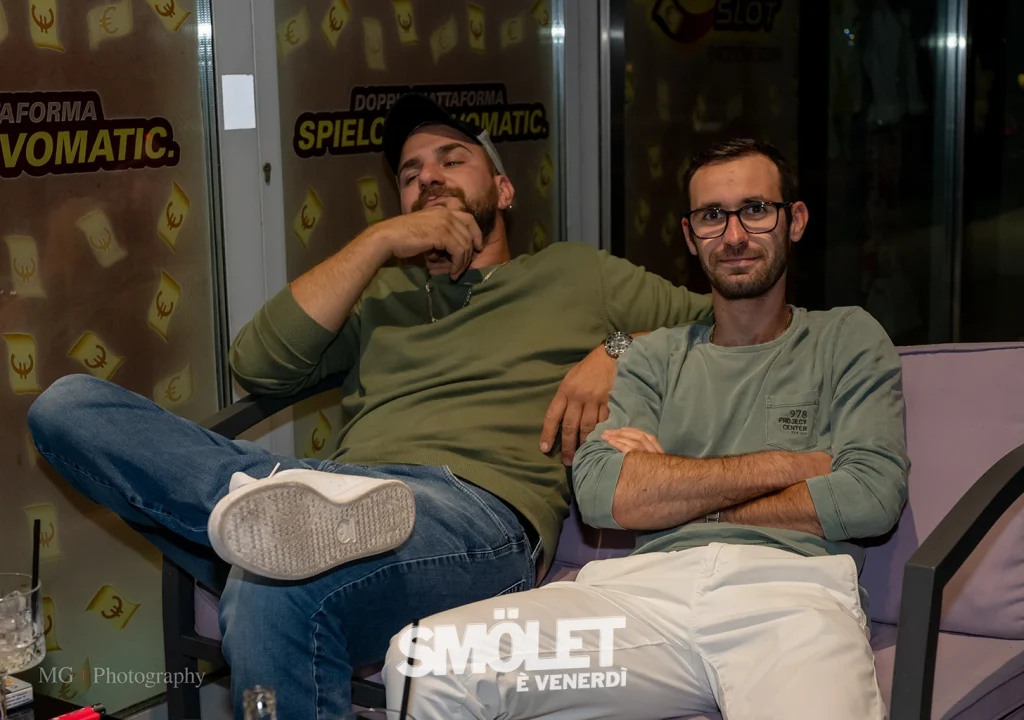SMOLET - è venerdì - 22.05.26 -19